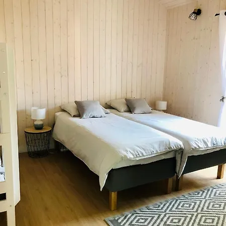 Maison Avec Terrasse A 50 M De La Feriehus *