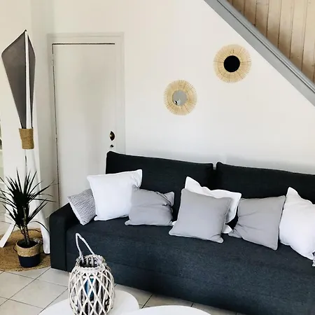 Maison Avec Terrasse A 50 M De La * פורניק