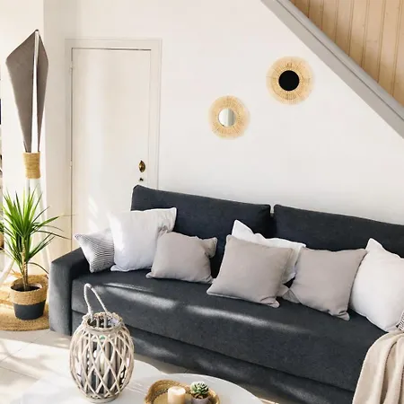 Maison cosy à 50m plage avec terrasse ensoleillée Casa de Férias *